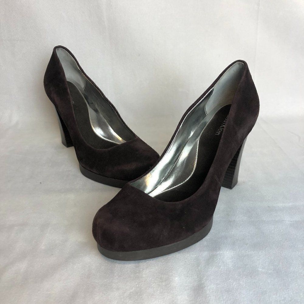 CALVIN KLEIN Womens Fairley Brown Suede Platform Heels Size 8 M. SC